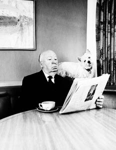 Alfred Hitchcock mit seinem Westie